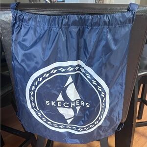 Skechers shoe company drawstring backpack bag with logo 17x20 blue nylon